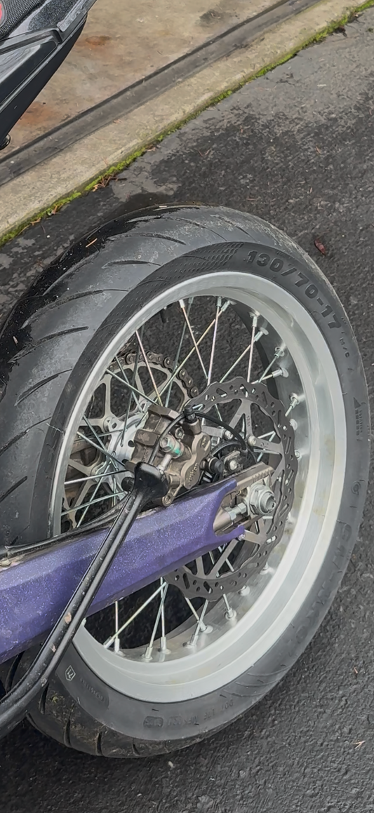 Ultra bee supermotos 17 inch